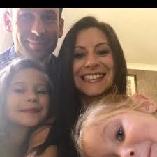 Ria Bond (@RiaBond2)