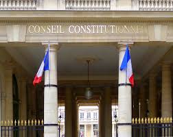 Après toutes ces actualités beaucoup peuvent se demander pourquoi le conseil constitutionnel a dû trancher ces questions. Datei Conseil Constitutionnel Paris 2011 Jpg Wikipedia