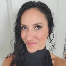 Lila Veronica: Bringing Visions to Form Through Business /Ep2478