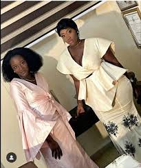 Latest glamourous senegalese bazin riche african fashion.mos model bazin brodé tissu africain nouvelle collection by mifa création. 240 Idees De Bazin Mode Africaine Tenue Africaine Robe Africaine