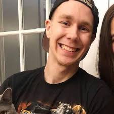 Austin Steffens's Instagram, Twitter & Facebook