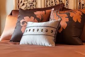 And maybe your neighbor's room. Interior Designers Reveal Things In Your Bedroom You Should Get Rid Of Insider