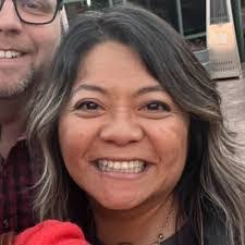 Lorie Mcdonald's Instagram, Twitter & Facebook