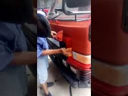 Kebiasaannya harga ditetapkan bergantung kepada pilihan cat (2k solid,2k metalic, 2k pearl/diamond,cat biasa dll), keadaan body kereta, tukar color atau layang luar. Bengkel Din Ketuk Kg Melayu Subang Youtube