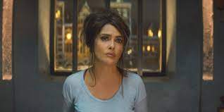 Salma hayek had to work hard on her latest film. Hitman S Wife S Bodyguard Hayek Slapped Reynolds Shockingly Hard