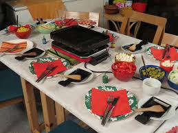 Raclette Les Bons Accompagnements Pain Charcuterie Vins Legumes