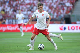Zur navigation springen zur suche springen. Polnische Nationalmannschaft Robert Lewandowski Und Co Erhalten Einen Neuen Trainer