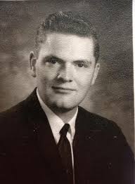 I am sad to post the news that my brother, Dan Grant, Moon Valley Grad,  Class of 1972, passed away