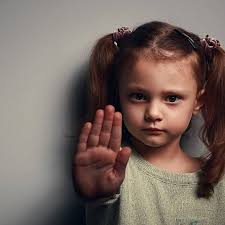 Start your child's reading journey with this phonics lesson.