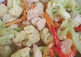 Simak resep yang akan kita share kali ini tumis kembang kol yang sangat menarik dan eye catching di hidangkan keluarga anda dirumah. Resep Tumis Kembang Kol Dan Ayam Sempurna Sweetbuyouts