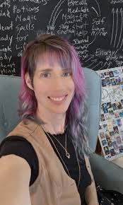 Hello Ballina Community I own a house that I rent out! I can't afford to do  that anymore I have to move back! I am extremely grateful for the past 2  tenants