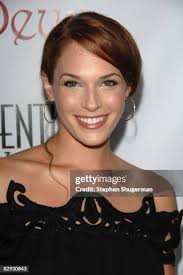 4,909 Amanda Stephen Photos & High Res Pictures