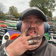 Thank you for the lady who helped my son after he fell off his bike  yesterday evening at the Rec. and gentleman who took my son bike back home  in his car.