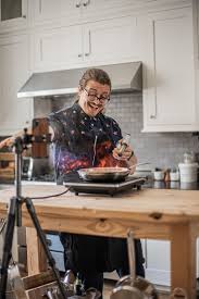 Easy kitchen cabinet ordering online & quick shipping right to your door! Famed Cookbook Author Joshua Weissman Ditched His Chef Job For Youtube