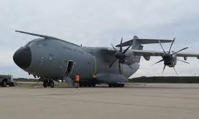 Aircrew members prepare an a400m atlas, assigned to the royal air force, for takeoff aug. Raf A400m Stretches Legs On Us Detachment News Flight Global
