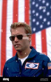 Astronauts wife immagini e fotografie stock ad alta risoluzione