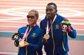 Los mexicanos madrugaron al menos tres medallas, y sumaron cinco metales preciosos en el arranque de los juegos paralímpicos de tokio 2020. E7rfrmypd9yetm