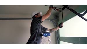 Easy lift doors has an estimated 202 employees and an estimated annual revenue of 25.4m. Easy Lift Installs Customized Garage Door In Santa Cruz Youtube