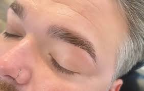 How To Create Eyebrow Slits: Perfect Lines Made Easy