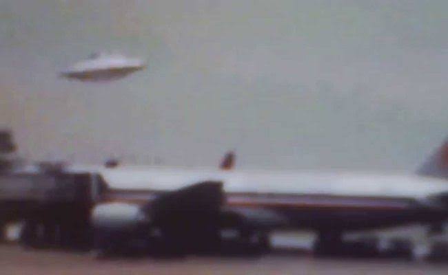 Mga resulta ng larawan para sa Chicago O’Hare UFO sighting occurred on November 7, 2006"