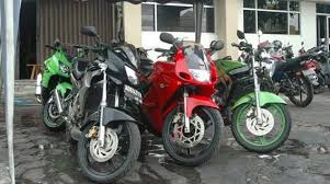 Sepeda motor bekas dan baru di indonesia 2021. Harga Motor Kawasaki Ninja Bekas Terbaru 2017 Motorninja250 Com Motorninja250 Com