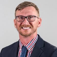 Derrick Gilmore's Instagram, Twitter & Facebook