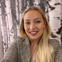 100+ "Middlemiss" profiles