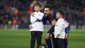 El mensaje de la pareja de cr7 a thiago messi. Like Father Like Son Thiago Messi Showing Good Finishing Skills To Score For Barcelona Youth Team Ht Media