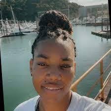 Ebony Tyree's Instagram, Twitter & Facebook