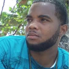 kyle huggins (@ballerhuggins)