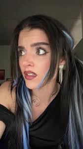 Sonya Parton's Instagram, Twitter & Facebook