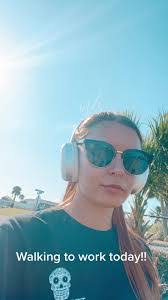 Holly Grundy's Instagram, Twitter & Facebook