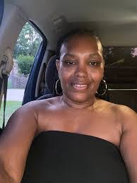 Whitney Lunsford's Instagram, Twitter & Facebook