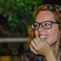 Eva Llamas's Instagram, Twitter & Facebook