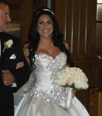 Pnina tornai, exclusive designer for kleinfeld, is a leading international bridal and eveningwear designer. Pnina Tornai 4019 Used Wedding Dress Save 50 Stillwhite