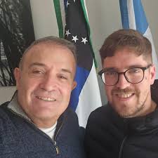 Con el querido intendente de Guardia Mitre, Miguel Evans, luego de una  reunión de trabajo.