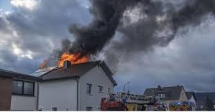 Mit der kostenlosen app erhalten sie zugriff auf die speisepläne der mensen in saarbrücken und homburg. Besondere Einsatze Freiwillige Feuerwehr Bad Homburg Stadt