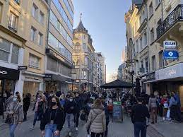 Check spelling or type a new query. Le Luxembourg Interdit L Ouverture Des Magasins Le Dimanche Durant Les Soldes A Cause Du Covid 19 Lorraine Actu