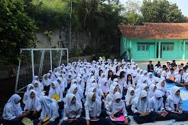 Jabatan sebagai seorang kepala sekolah merupakan tugas yang sa. Smk Wiyata Mandala Sukses Laksanakan Mpls Bogor Kita Com