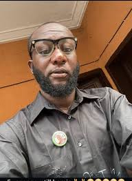 Lagos-based lady seeks responsible man for relationship