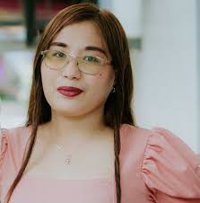 After u finished gossiping about me did ur life get better or u still  miserable 😏