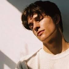 ALEX SAMPSON UPDATES (@alexsampsonupdatess) • Threads, Say more