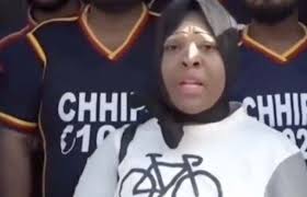 It's unprofessional for Shekinah to have Sarper upstairs