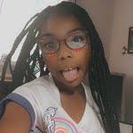 Shantell Hicks's Instagram, Twitter & Facebook