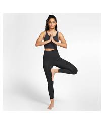 Maybe you would like to learn more about one of these? Nike Damen Top Nike Yoga Luxe Kaufen Engelhorn