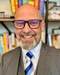 Noemi Mccormick's Instagram, Twitter & Facebook