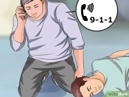 Cara melakukan resusitasi jantung paru rjp atau cpr pada orang dewasa. Cara Melakukan Cpr Pada Orang Dewasa Dengan Gambar Wikihow