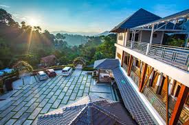 Anda boleh bersantai pada hammock yang disediakan ataupun berseronok di halamannya yang cukup luas. Short Vacay Best Di Janda Baik Paling Penting Ada Swimming Pool Libur