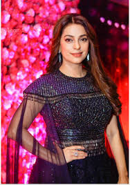 Juhi chawla images | juhi chawla movies list. Team Juhi Chawla On Twitter Age Is Just A Number For Her Timeless Beauty Queen Juhi Chawla Iam Juhi During The Hiru Golden Film Awards Hirugoldenfilmawards2018 Https T Co Cldaepfkuk