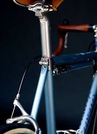 she wolf シングルスピードの自転車 自転車のデザイン 自転車